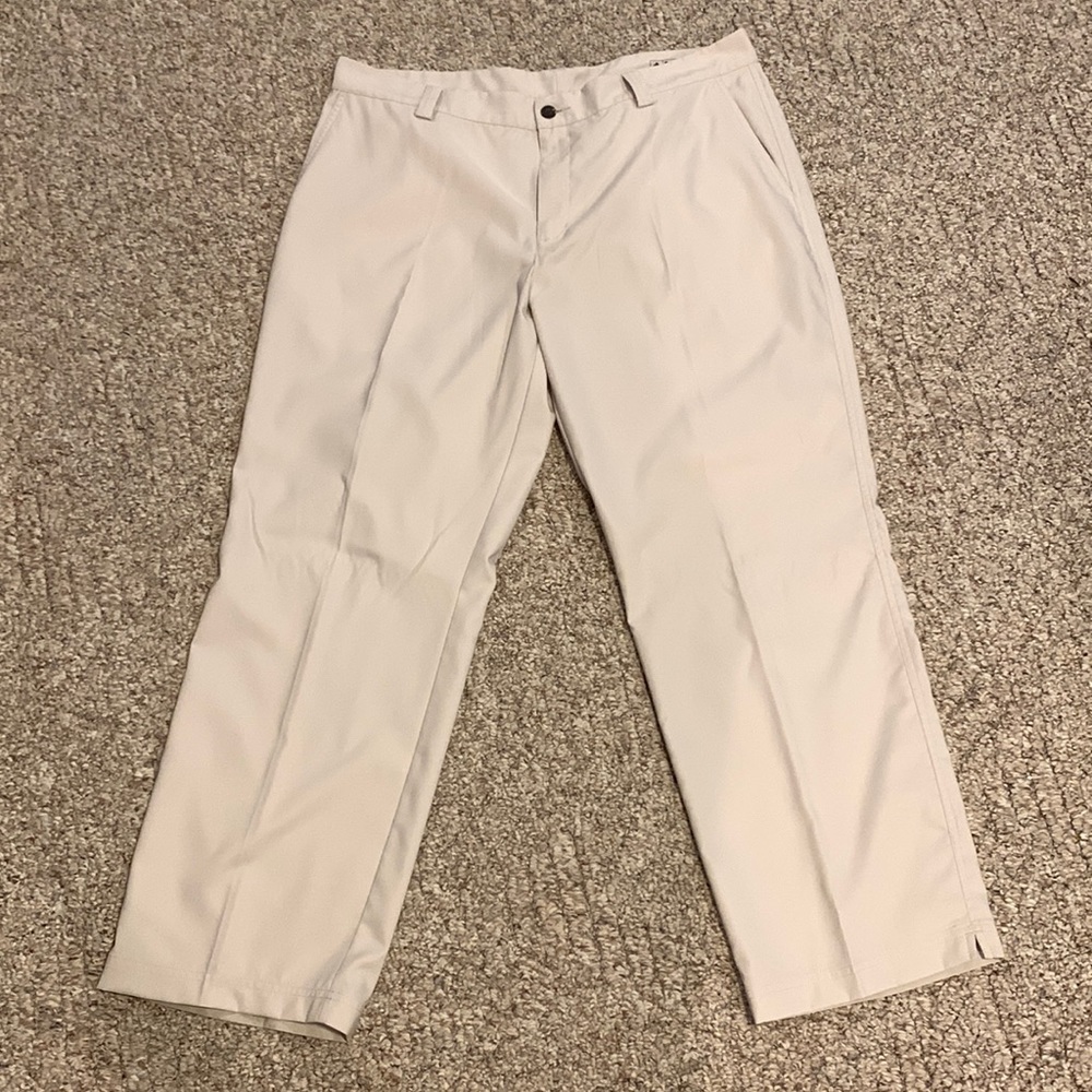 15. Adidas Dryfit Men’s Golf Pants 38 x 30